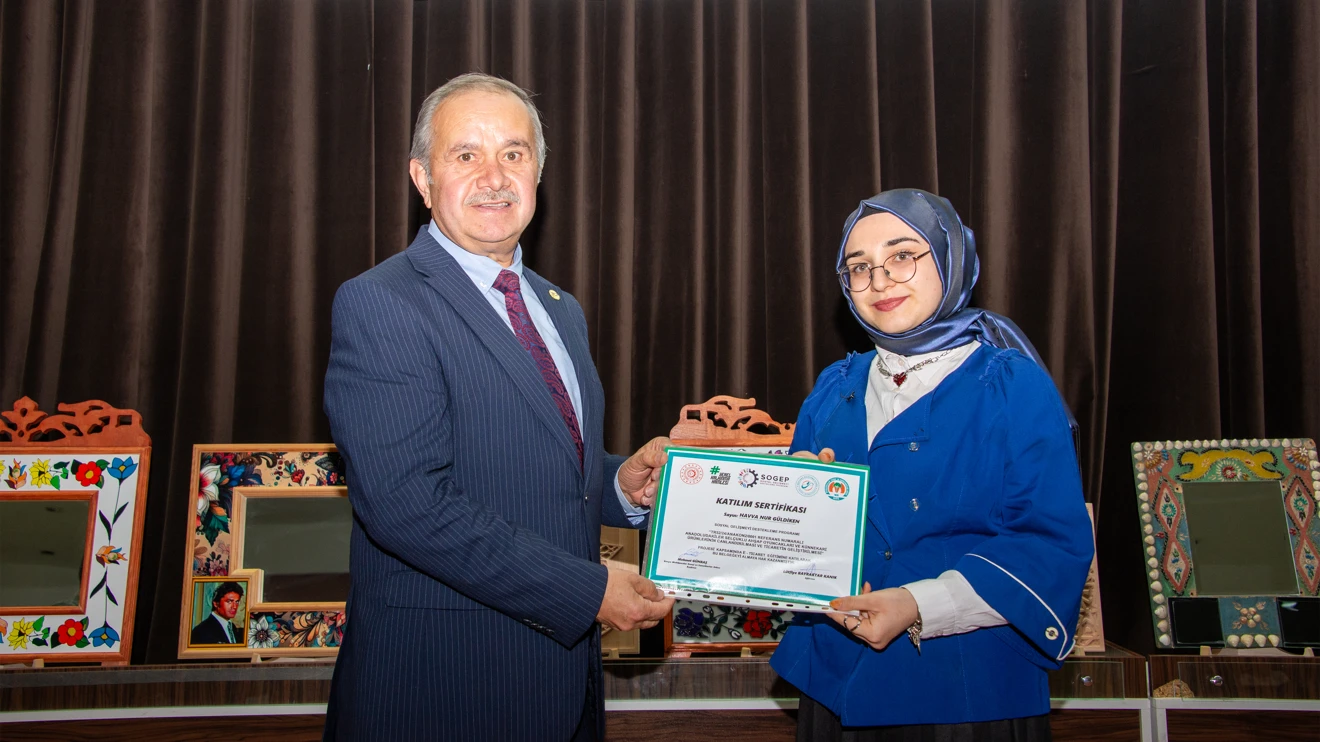 ‘Anadoludakiler’ Projesi’nde eğitim alan öğrenciler sertifikalarına kavuştu